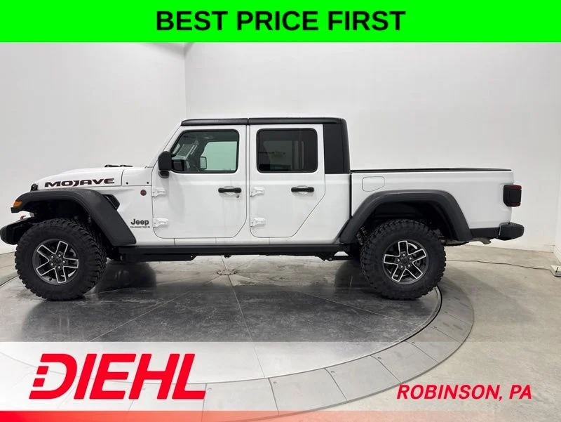 New 2026 Bright White Clear-Coat Exterior Paint Jeep Mojave image 4