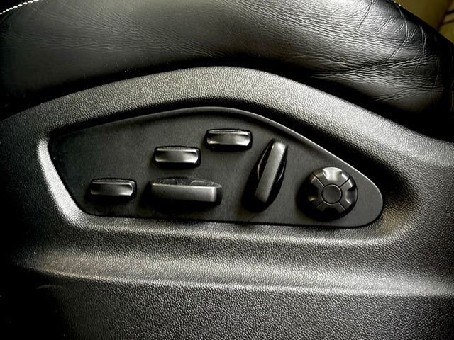 Used 2023 White Porsche Turbo image 31