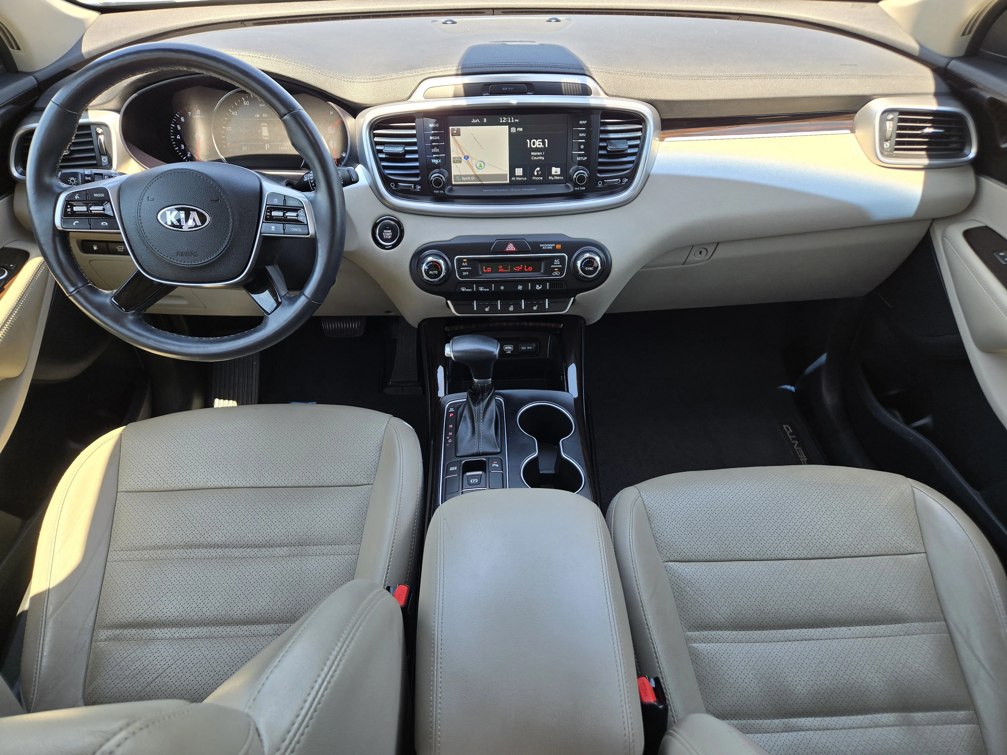 Used 2019 Snow White Pearl Kia EX image 21