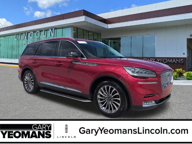 Certified Used 2020 Red Lincoln Reserve image 1