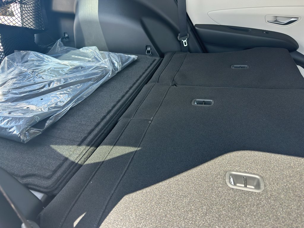 New 2026 Phantom Black Hyundai SEL image 36