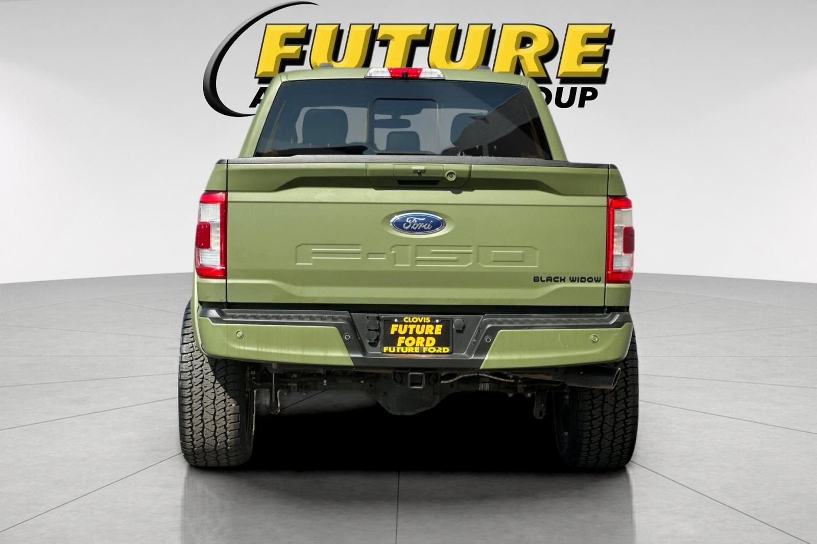 Used 2022 Black Ford Lariat image 4