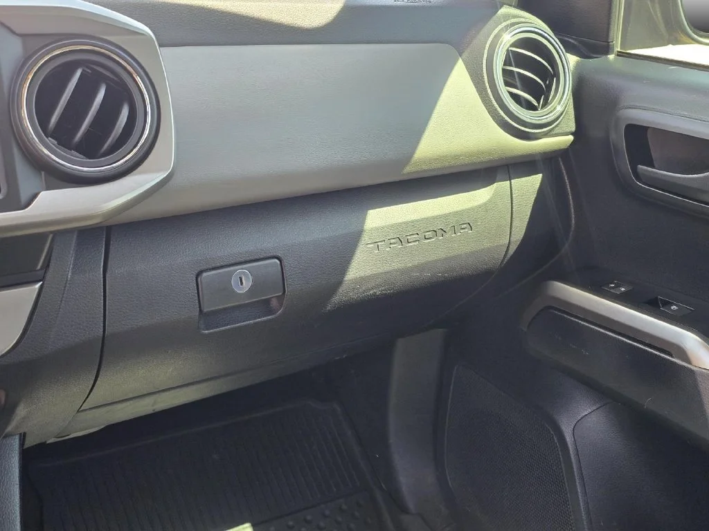 Used 2019 Midnight Black Toyota SR image 19