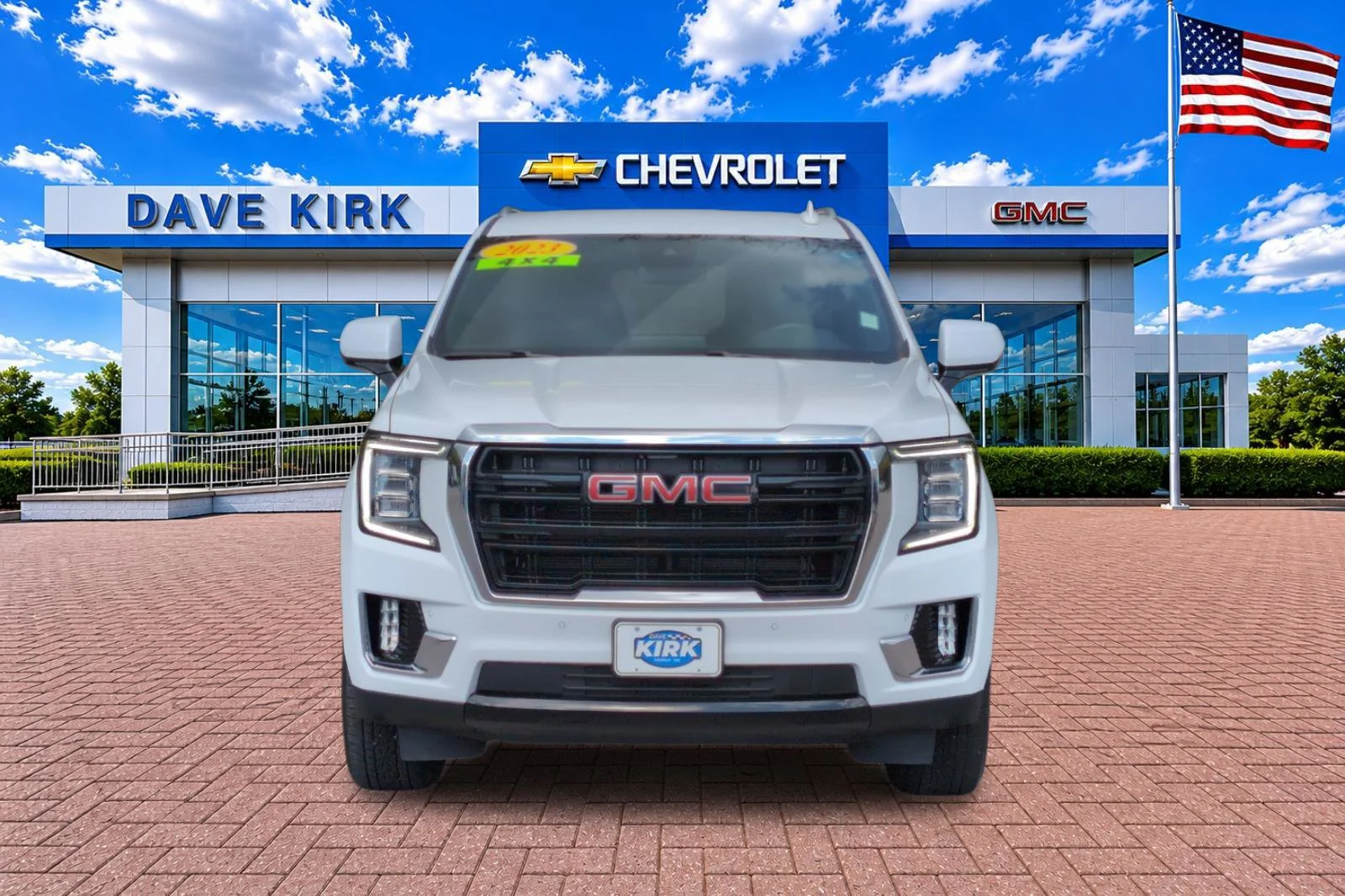 Used 2023 SUMMIT WHITE GMC SLE image 8