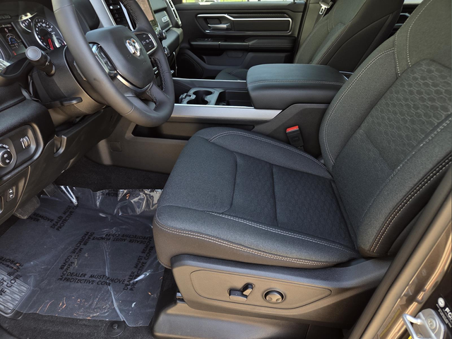 2026 RAM 1500 Big Horn/Lone Star - Photo 17