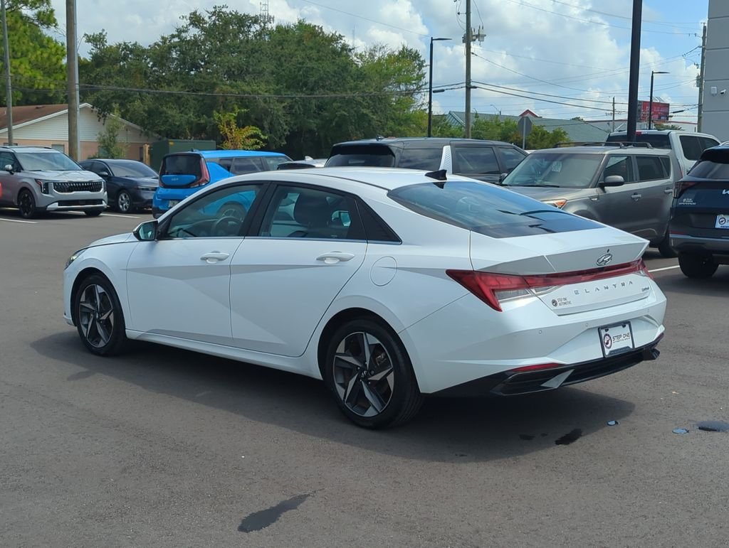 Used 2023 Gray Hyundai Limited image 5