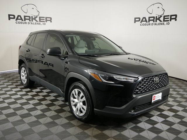Certified Used 2023 Jet Black Toyota L image 4