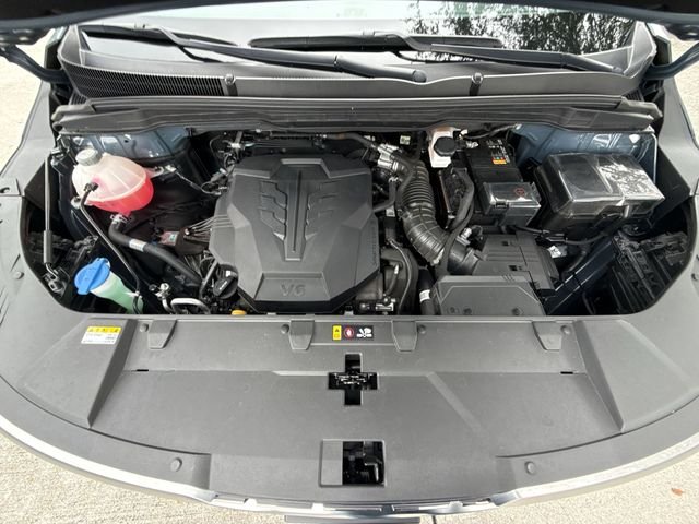 2024 Kia Carnival SX - Photo 27