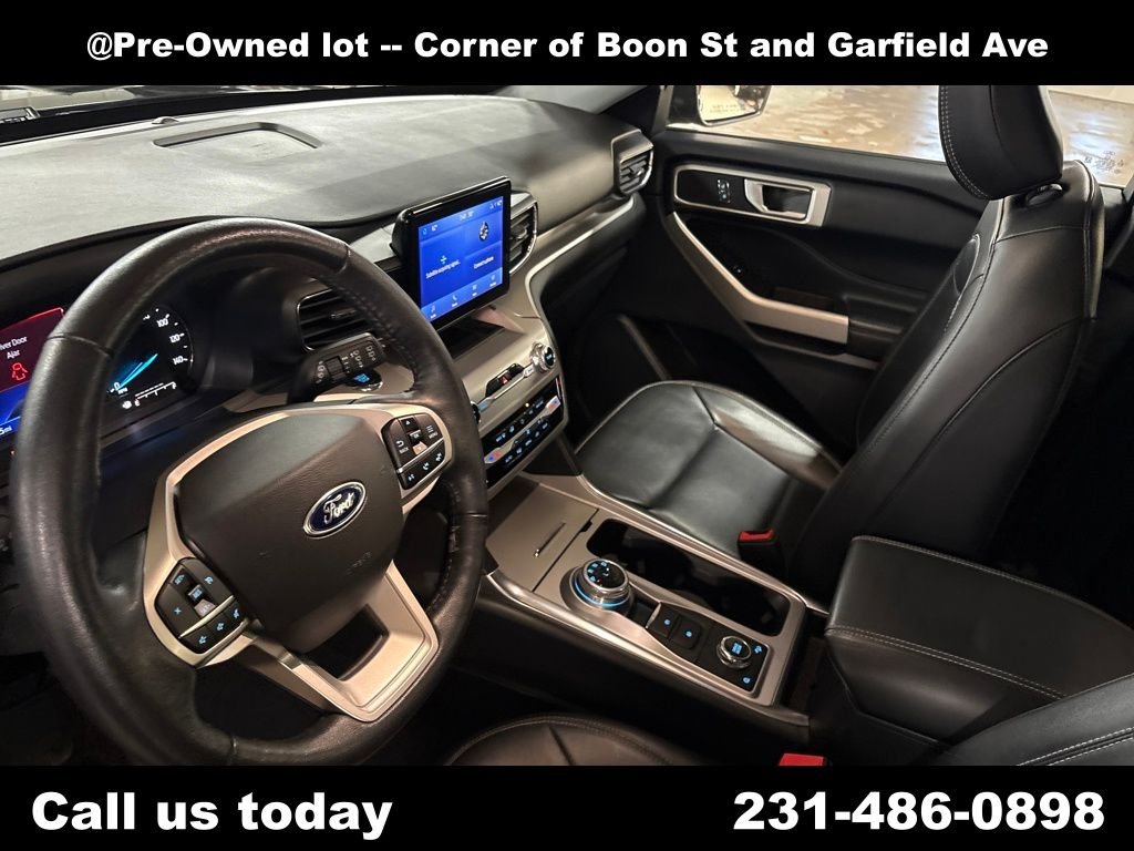 2022 Ford Explorer XLT - Photo 16
