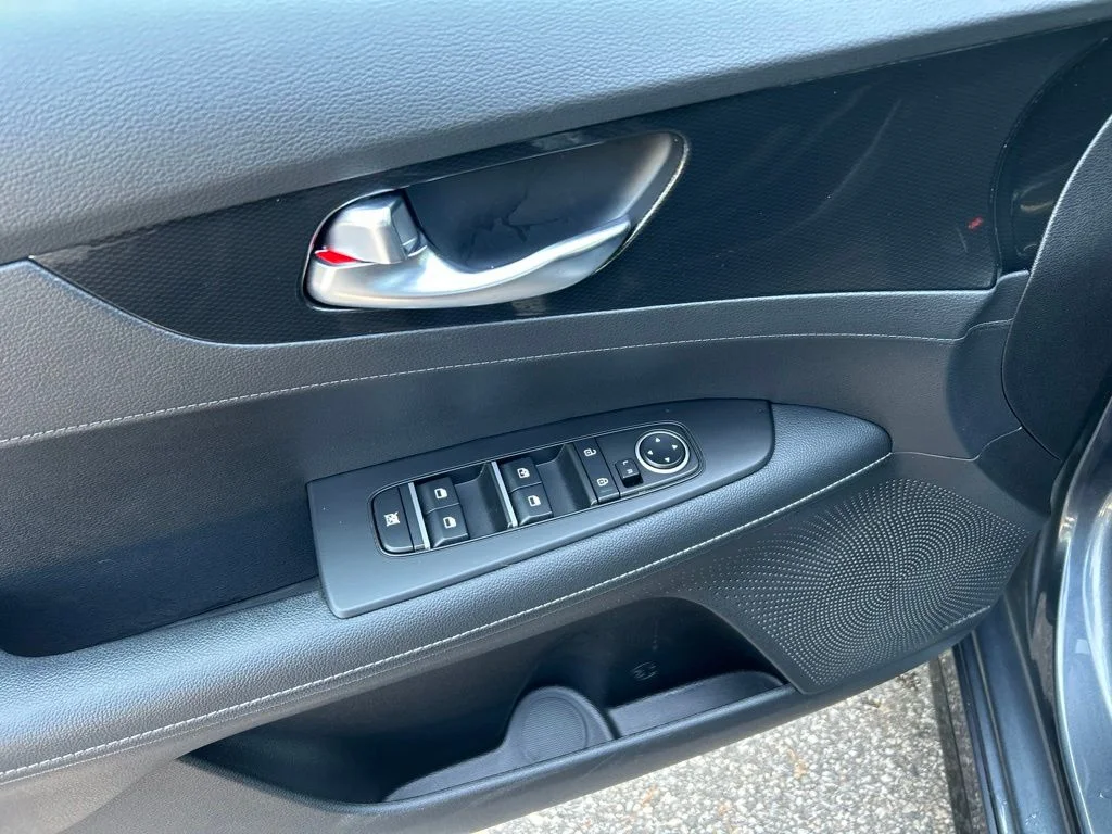 Used 2023 Gray Kia GT-Line image 16