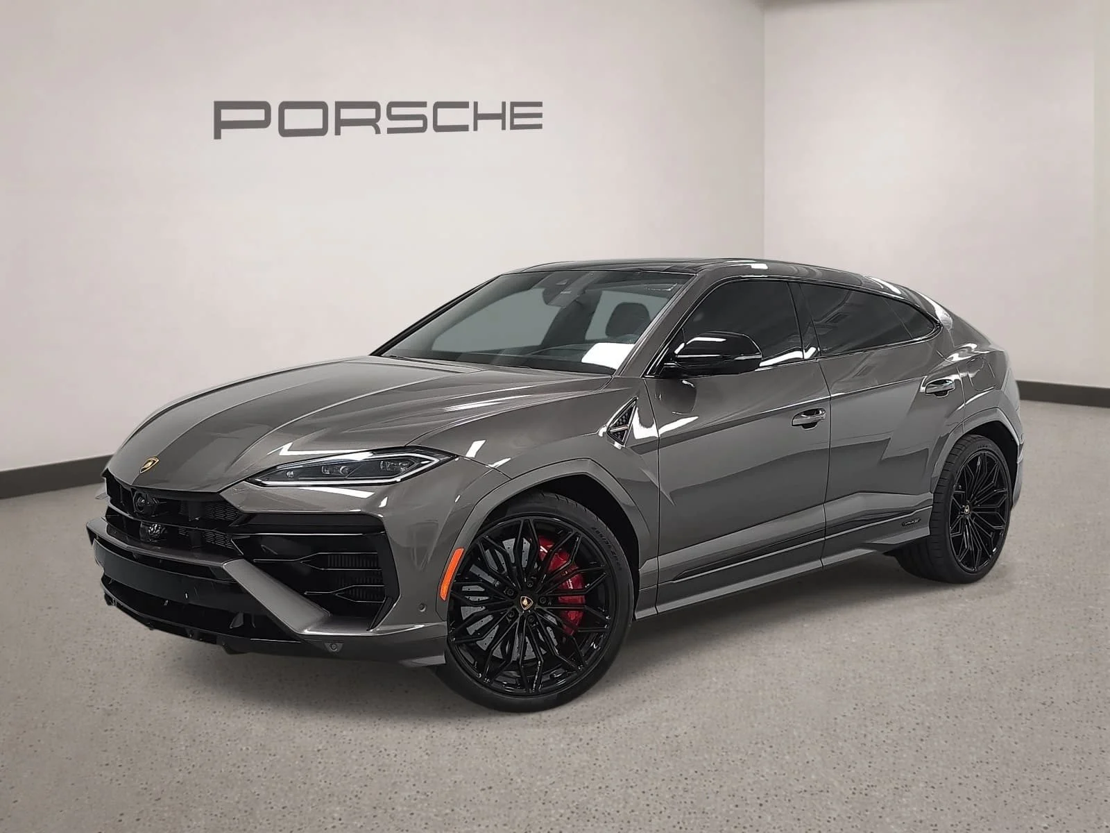 Used 2025 Grigio Keres Metallic Lamborghini SE image 1