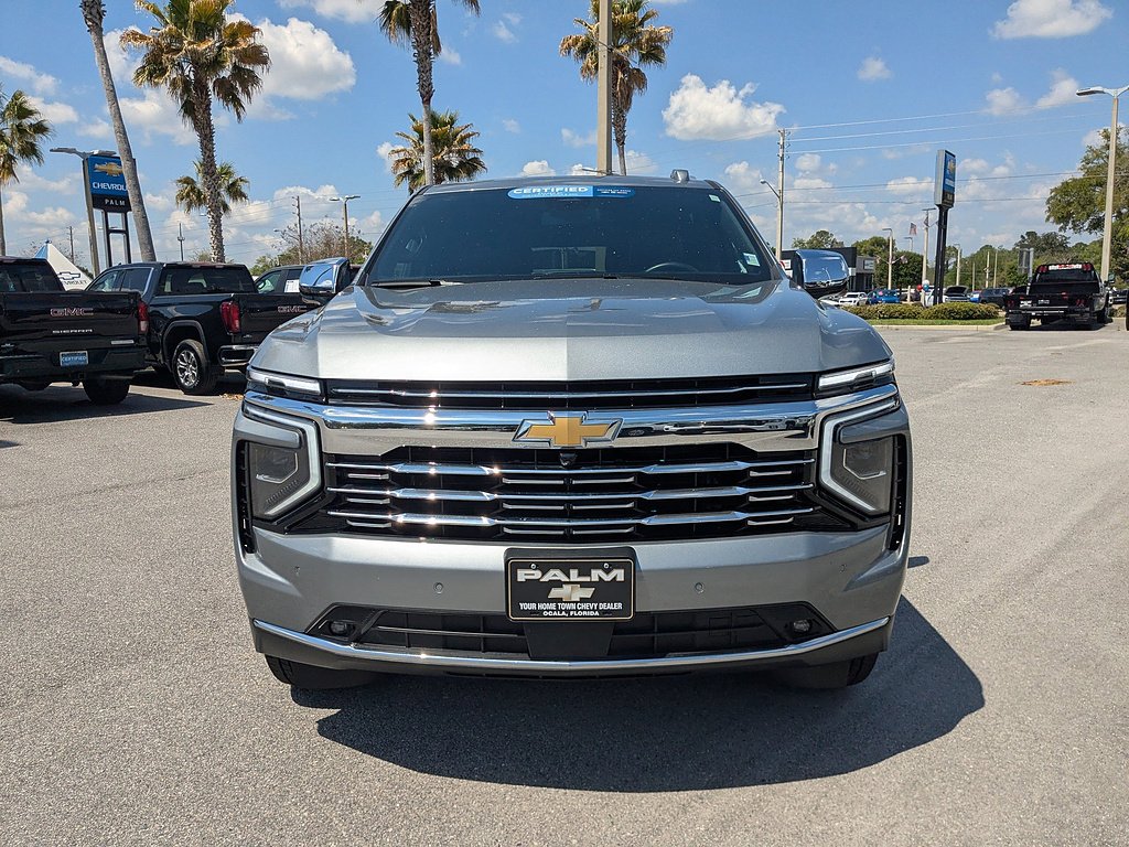 2025 Chevrolet Suburban Premier - Photo 8