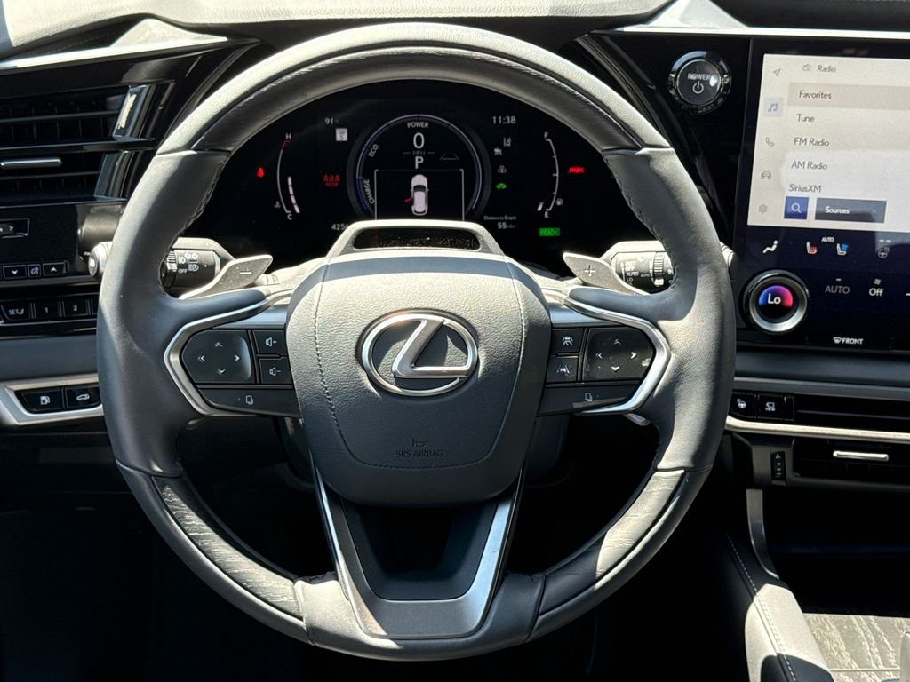Used 2024 White Lexus 350h Luxury image 15