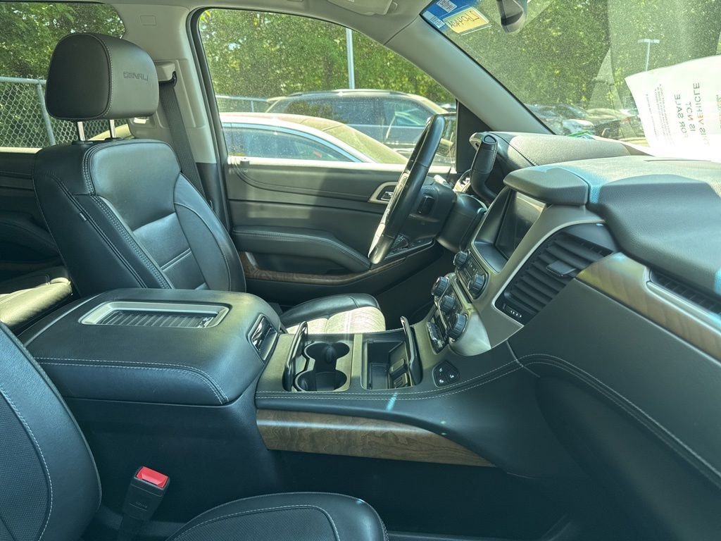 Used 2020 Black GMC Denali image 4