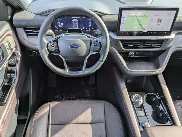 New 2026 White Ford Platinum image 16