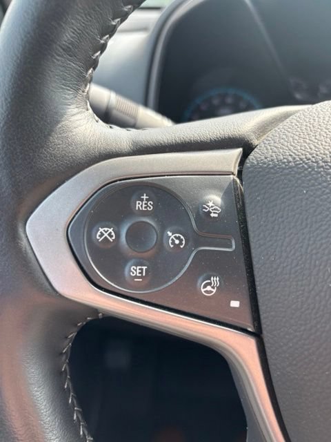 Used 2021 BLACK Chevrolet 4WD Z71 image 18