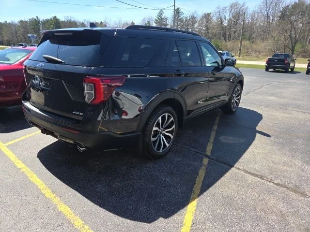 Used 2022 Black Ford ST-Line image 6