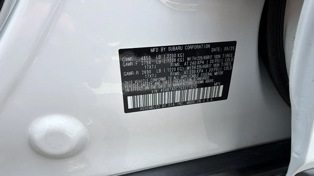 Used 2025 Crystal White Pearl Subaru Premium image 30