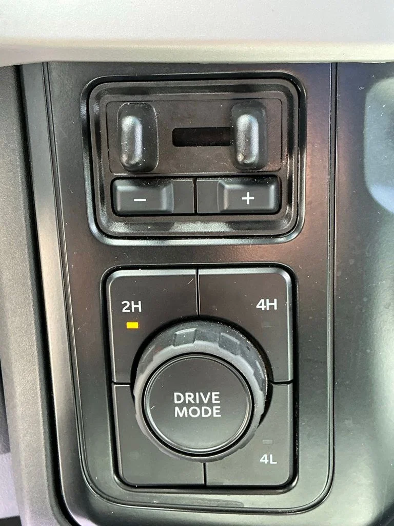 Used 2026 White Ford XL image 26