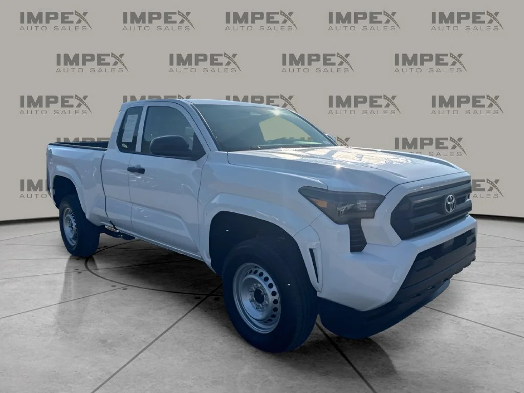 Used 2025 White Toyota SR image 7