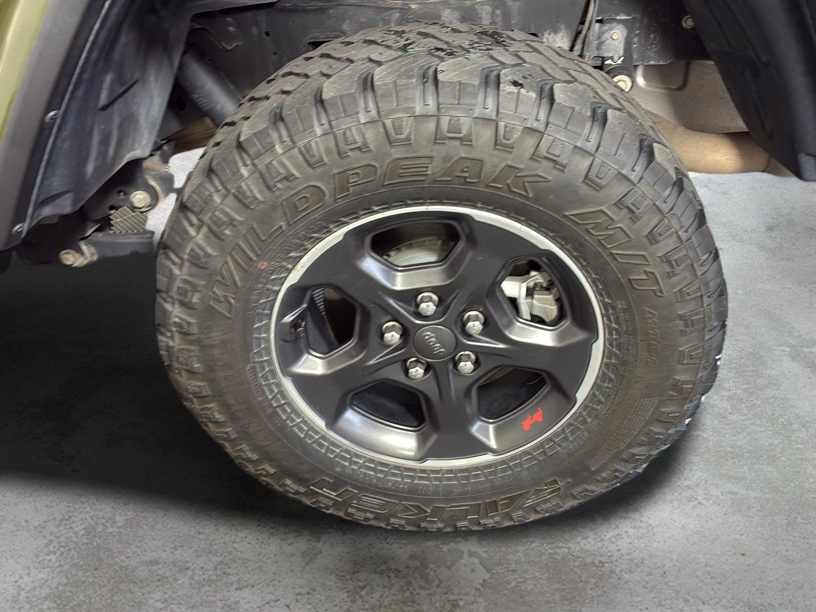 Used 2023 Sarge Green Clearcoat Jeep Rubicon image 10