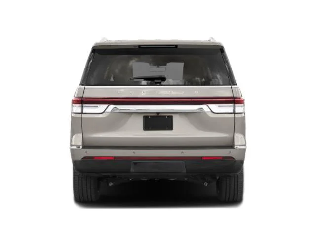 Used 2023 Black Lincoln Reserve image 5