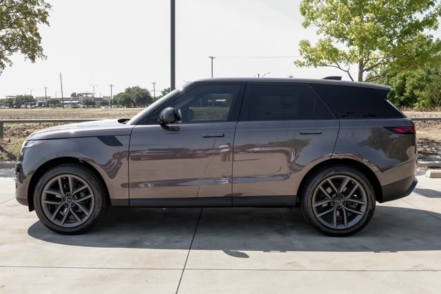 New 2026  Land Rover SE image 14