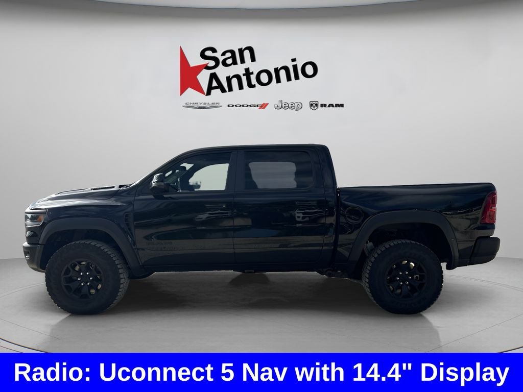 New 2026 Diamond Black Crystal Pearl-Coat Exterior Paint RAM RHO image 10