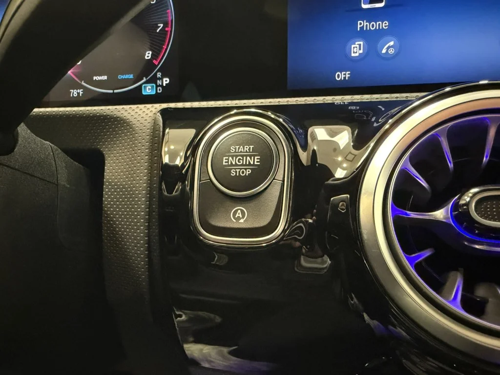 2025 Mercedes-Benz CLA AMG CLA35 - Photo 23