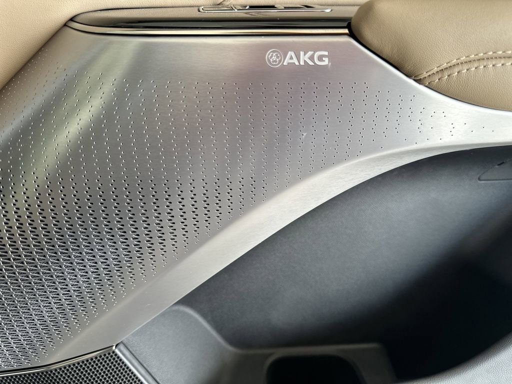 2026 Cadillac LYRIQ Signature Sport - Photo 33