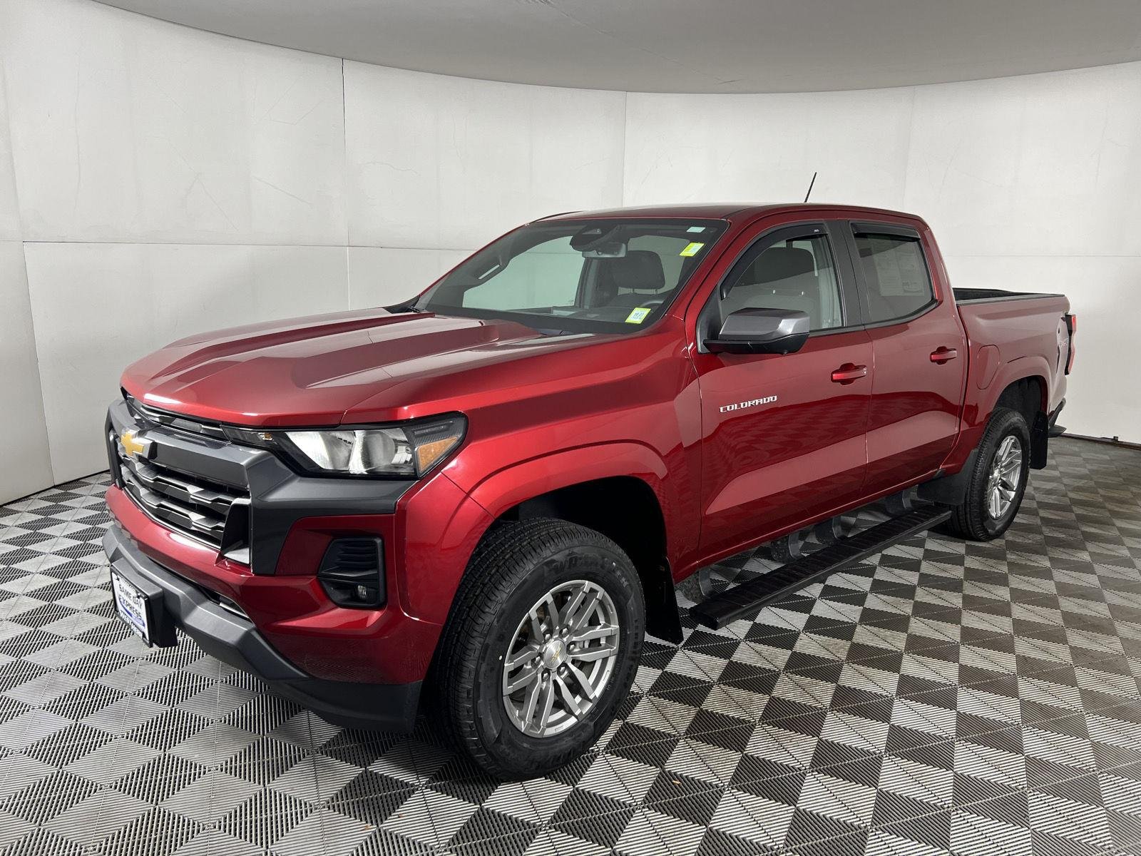 Used 2024 Radiant Red Tintcoat Chevrolet 4WD LT image 9
