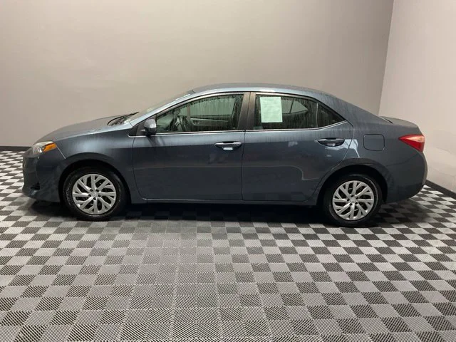 Used 2018 Gray Toyota LE image 6