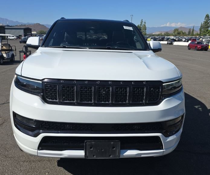 Used 2022 Jeep Grand Wagoneer Obsidian with VIN 1C4SJVFJ2NS129775 for sale in Kansas City