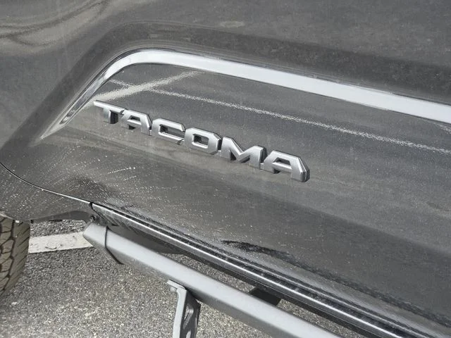 2026 Toyota Tacoma TRD Off Road - Photo 6