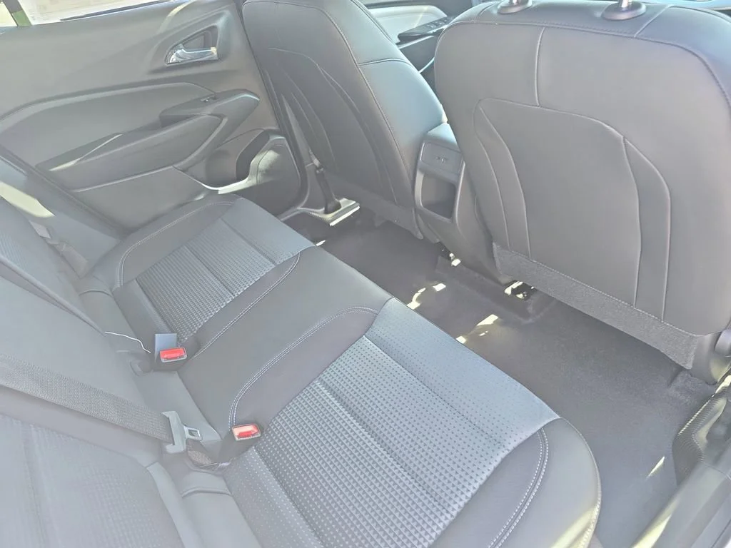 2026 Chevrolet Trax LT - Photo 11