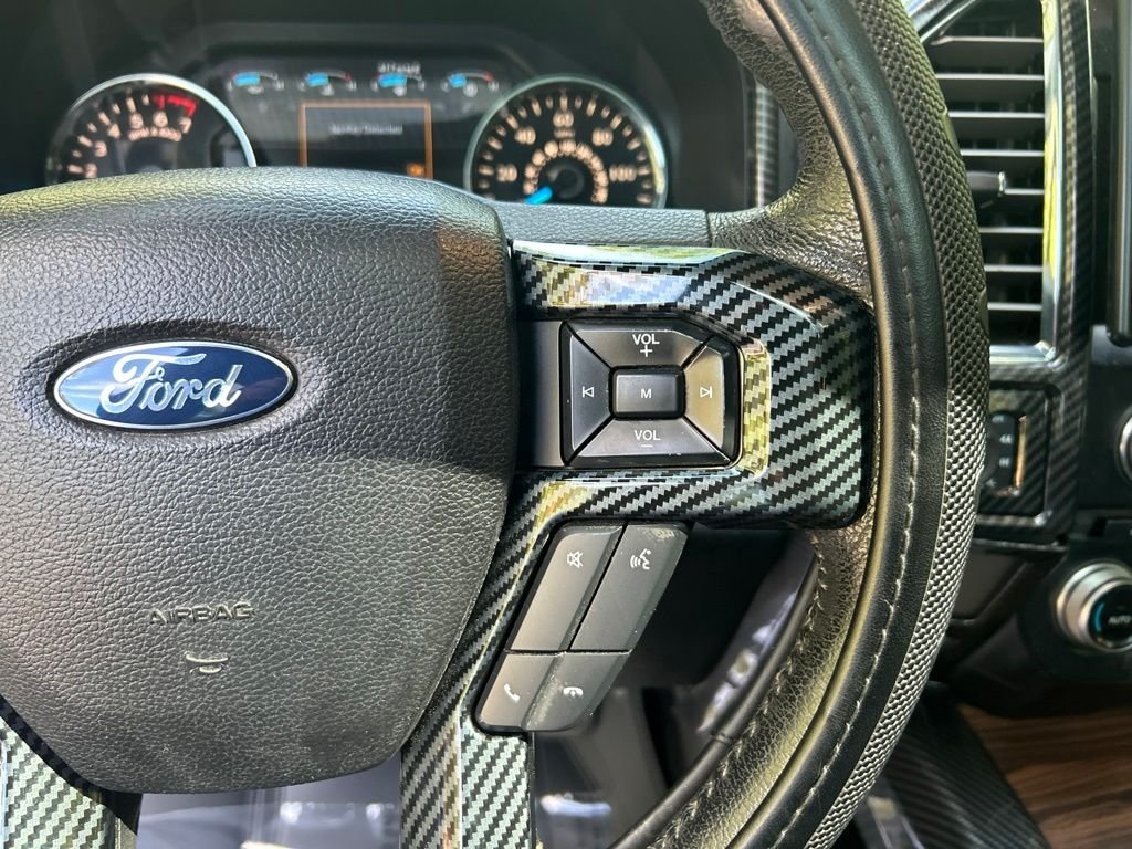 Used 2015 Black Ford Lariat image 21