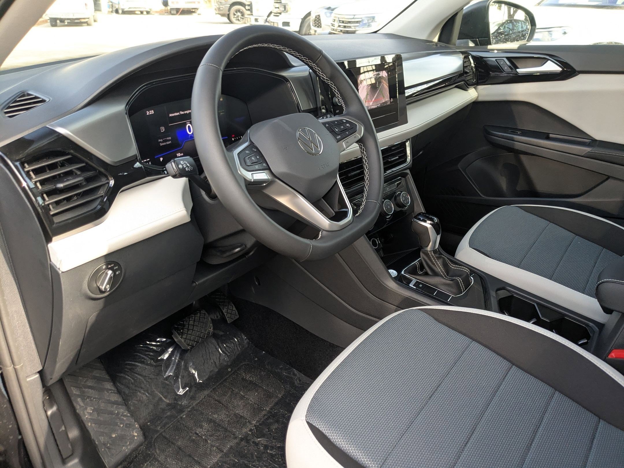 New 2026 Platinum Gray Metallic Volkswagen S image 6