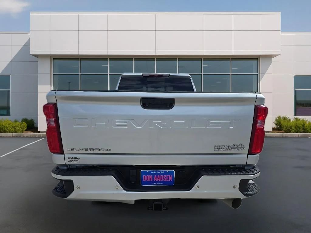 2022 Chevrolet Silverado 3500HD High Country - Photo 6