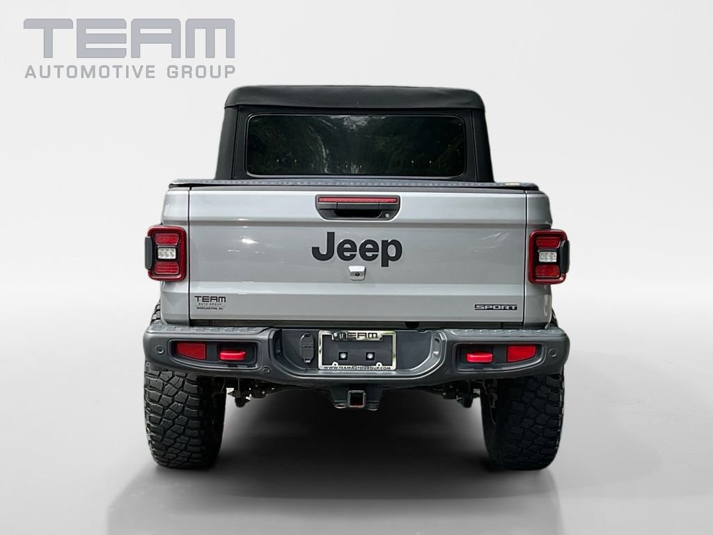 Used 2020 Silver Jeep Sport image 6