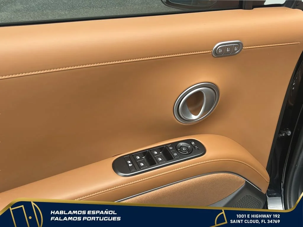 Used 2026 Black Hyundai Calligraphy image 11