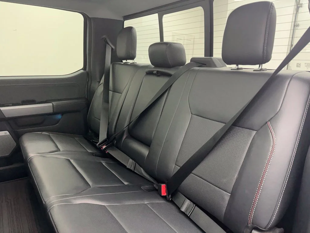 Used 2023 Silver Ford Lariat image 38