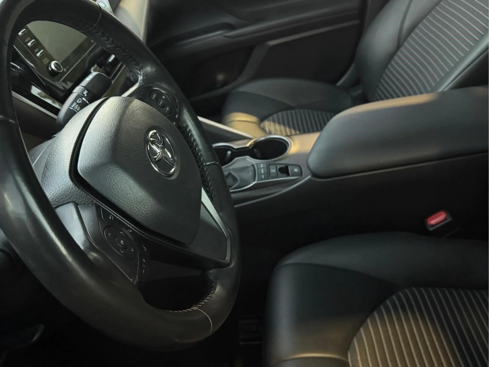 Used 2023 Predawn Gray Mica Toyota SE image 4