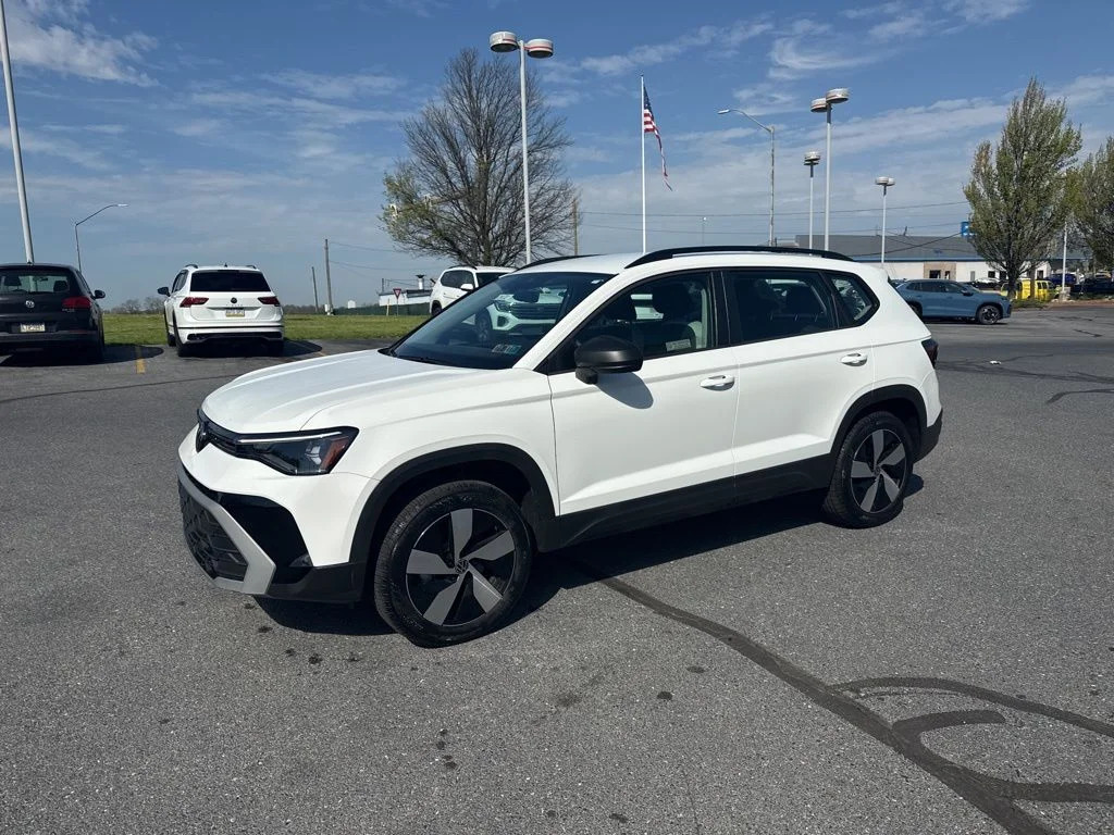 2025 Volkswagen Taos S - Photo 10