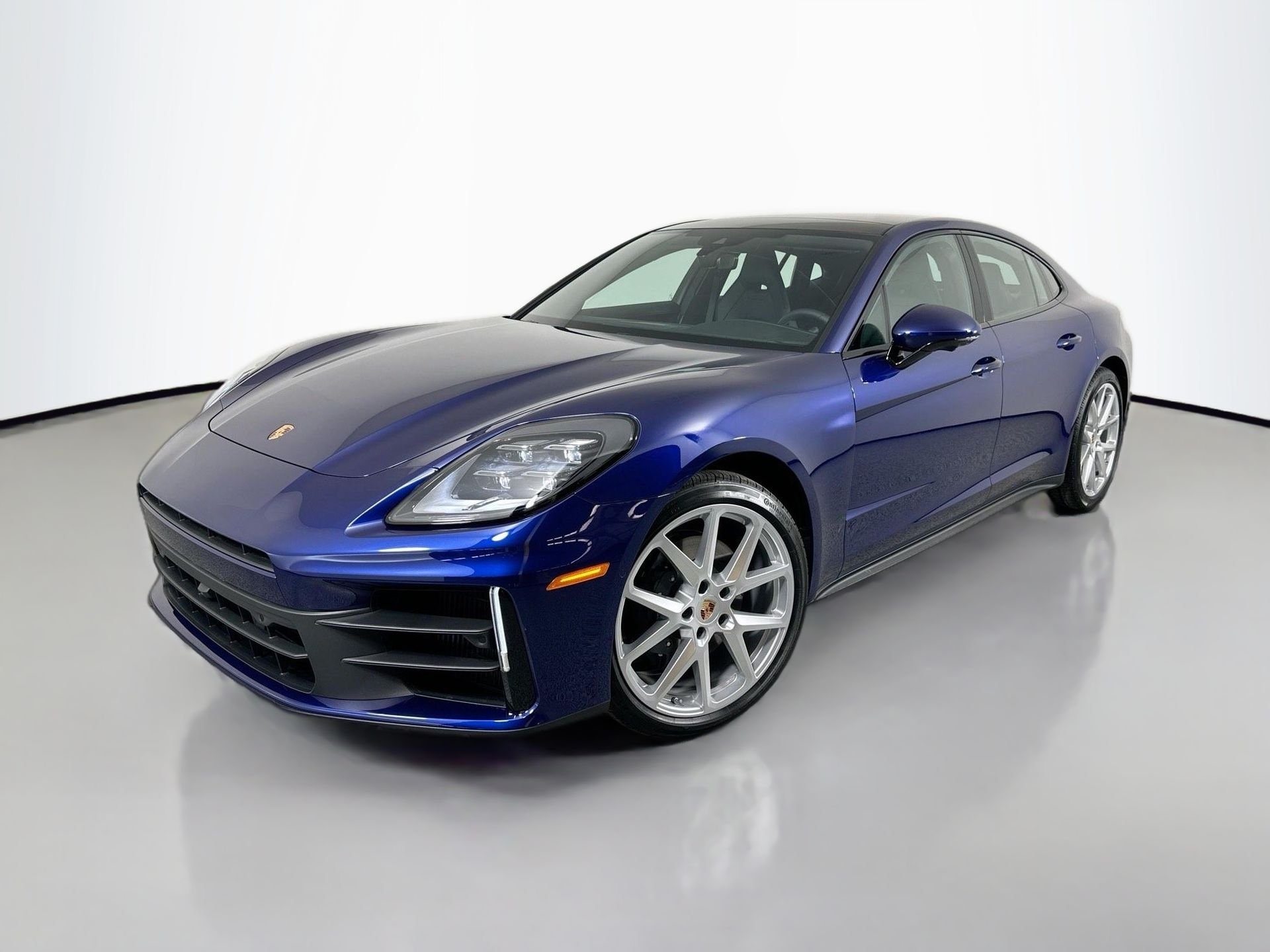 2026 Porsche Panamera Base