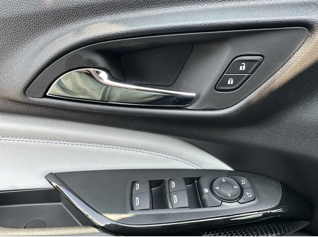New 2026 Cypress Grey Chevrolet LT image 9