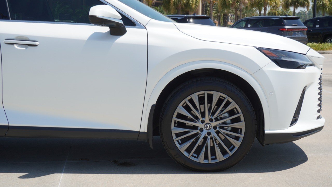 Certified Used 2024 White Lexus RX 350 Luxury image 9