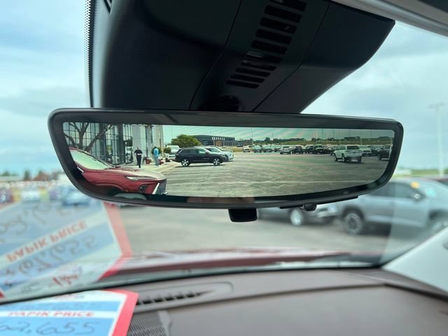 New 2026 Cherry Red Tintcoat Buick Avenir image 33