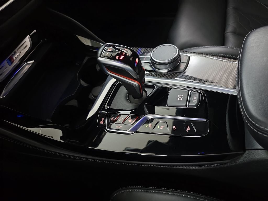 Used 2020 Black Sapphire Metallic BMW  image 26