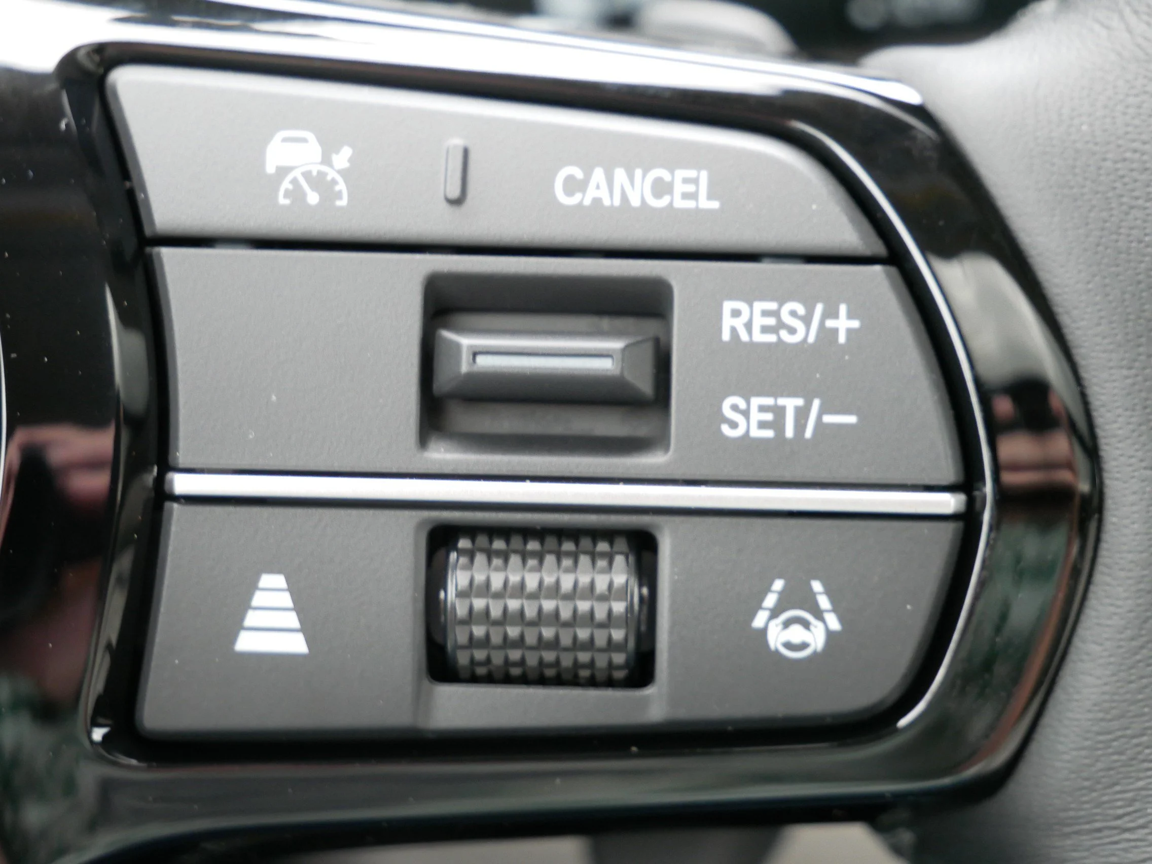 New 2026 Smoke Blue Pearl Honda Touring image 24