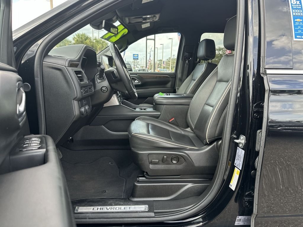 Used 2024 Black Chevrolet Premier image 20
